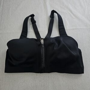 Victoria's Secret Knockout Maximum Support Front-Close Sports Bra 34D